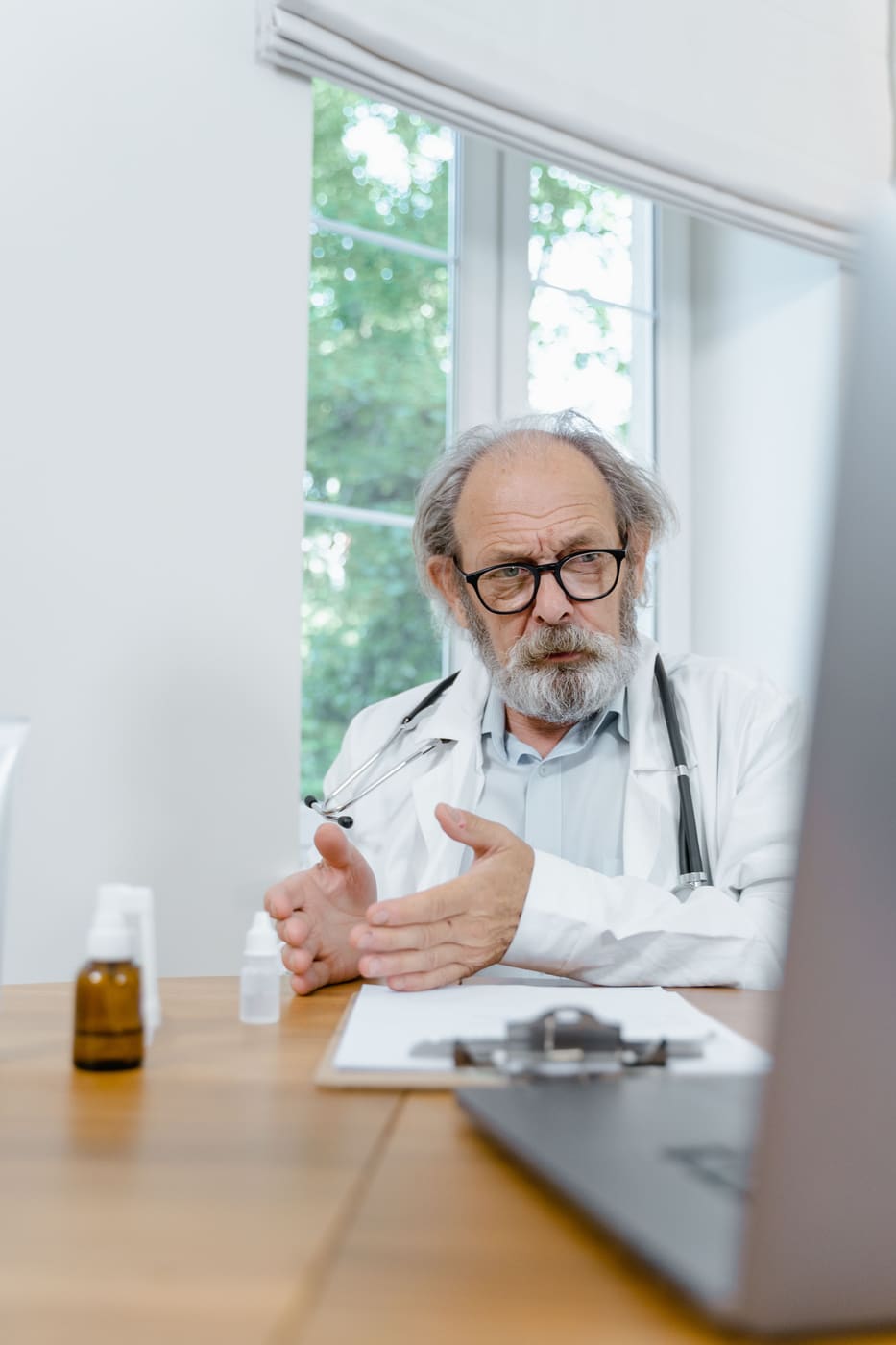 Portrait of Dr Theo Vandenberg, consultant in cardiometabolic medicine.